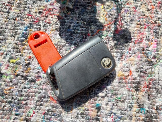 bontott SKODA OCTAVIA III Gyújtáskapcsoló Házzal