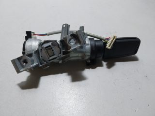 bontott SKODA OCTAVIA III Gyújtáskapcsoló Házzal