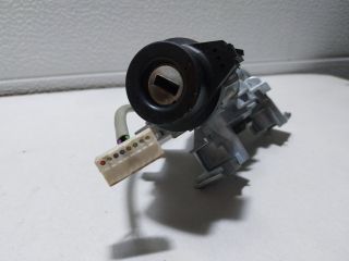 bontott SKODA OCTAVIA III Gyújtáskapcsoló Házzal