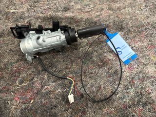 bontott SKODA OCTAVIA III Gyújtáskapcsoló Házzal