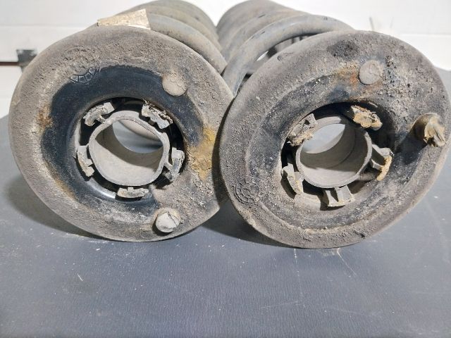 bontott SKODA OCTAVIA III Hátsó Rugó Pár