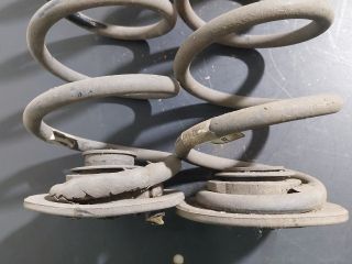 bontott SKODA OCTAVIA III Hátsó Rugó Pár