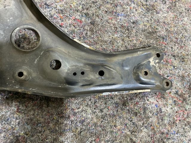 bontott SKODA OCTAVIA III Jobb első Lengőkar