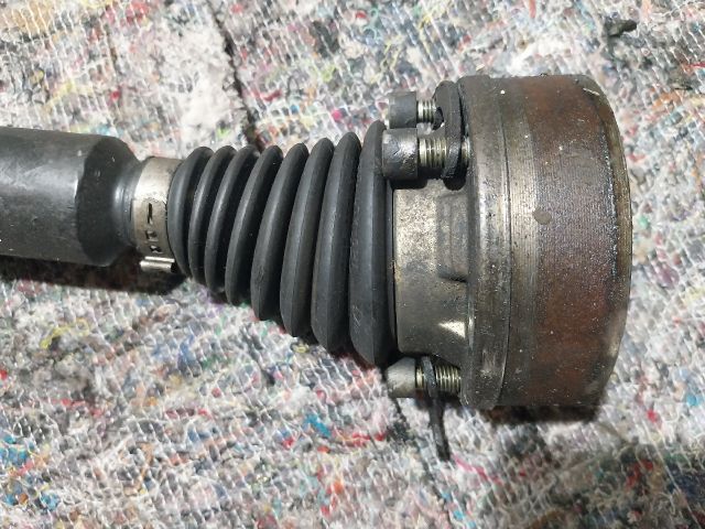 bontott SKODA OCTAVIA III Jobb Féltengely