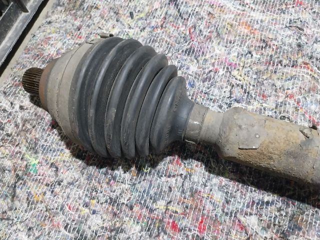 bontott SKODA OCTAVIA III Jobb Féltengely