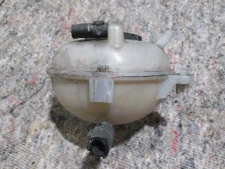 bontott SKODA OCTAVIA III Kiegyenlítő Tartály