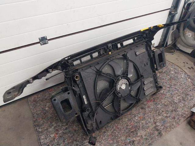 bontott SKODA OCTAVIA III Komplett Homlokfal (Részeivel)