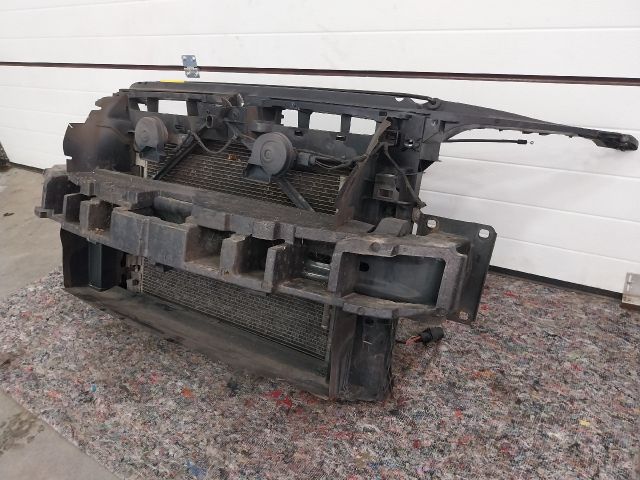 bontott SKODA OCTAVIA III Komplett Homlokfal (Részeivel)