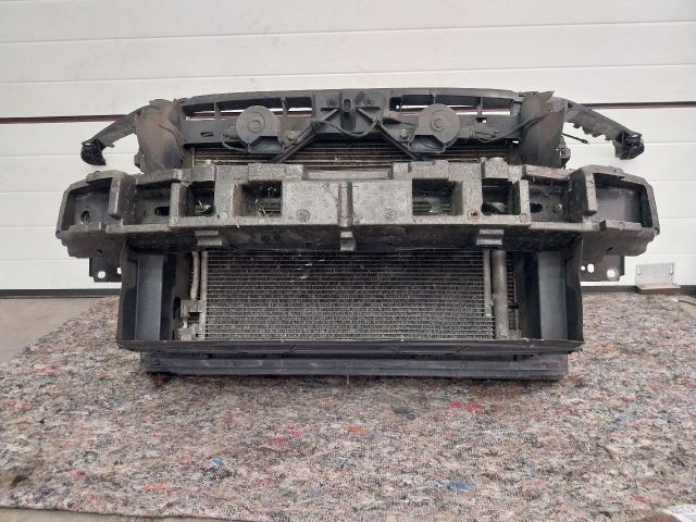 bontott SKODA OCTAVIA III Komplett Homlokfal (Részeivel)