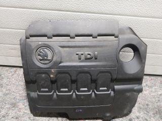 bontott SKODA OCTAVIA III Középső Motorburkolat