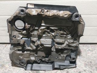 bontott SKODA OCTAVIA III Középső Motorburkolat