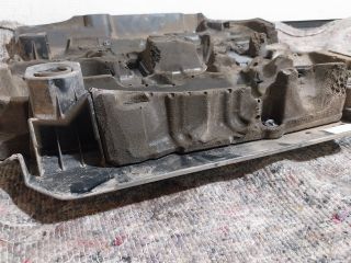 bontott SKODA OCTAVIA III Középső Motorburkolat