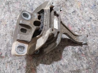 bontott SKODA OCTAVIA III Motor Tartó Bak (Fém)