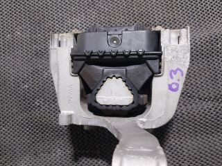 bontott SKODA OCTAVIA III Motor Tartó Bak (Fém)