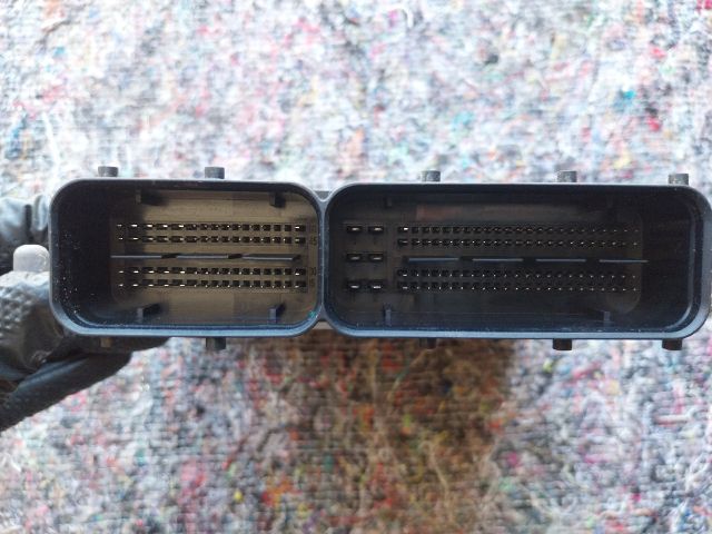 bontott SKODA OCTAVIA III Motorvezérlő