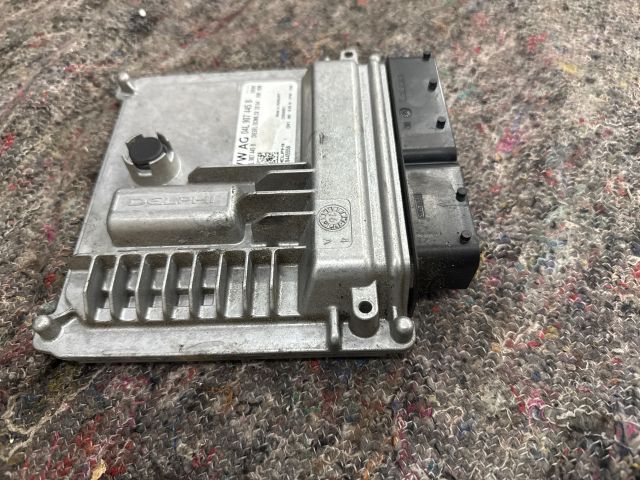 bontott SKODA OCTAVIA III Motorvezérlő