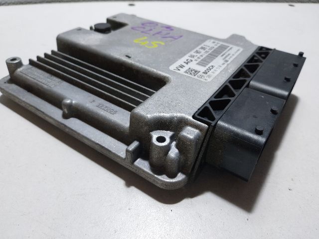 bontott SKODA OCTAVIA III Motorvezérlő