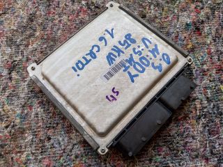 bontott SKODA OCTAVIA III Motorvezérlő