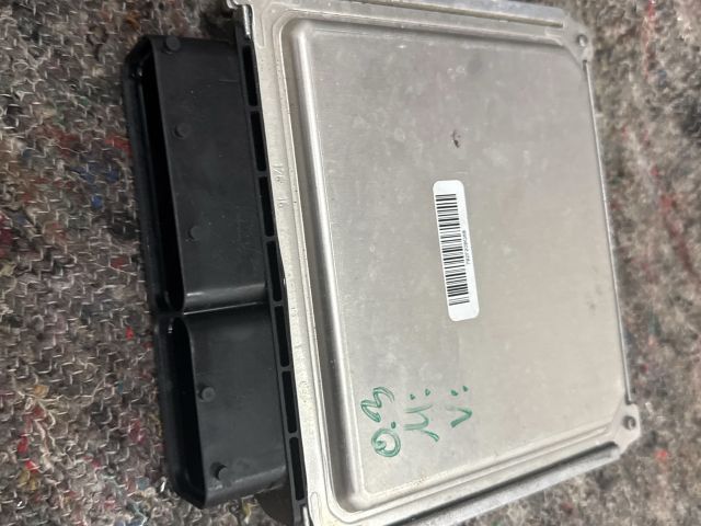 bontott SKODA OCTAVIA III Motorvezérlő