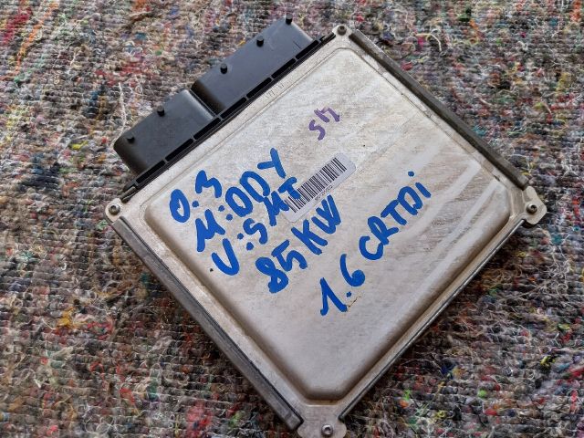 bontott SKODA OCTAVIA III Motorvezérlő