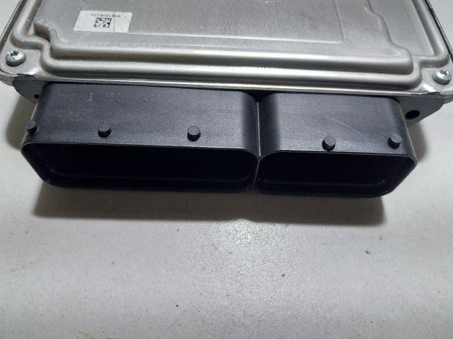 bontott SKODA OCTAVIA III Motorvezérlő