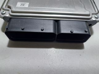 bontott SKODA OCTAVIA III Motorvezérlő