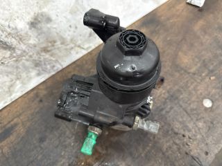 bontott SKODA OCTAVIA III Olajszűrő Ház