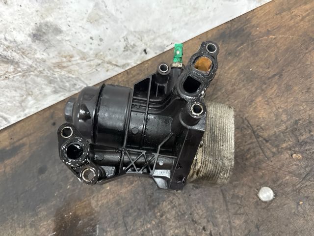 bontott SKODA OCTAVIA III Olajszűrő Ház