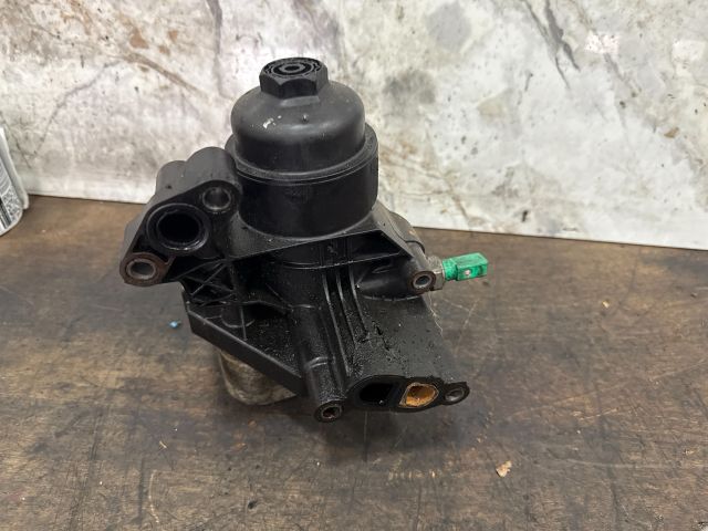 bontott SKODA OCTAVIA III Olajszűrő Ház