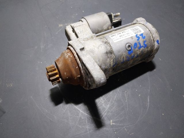 bontott SKODA OCTAVIA III Önindító