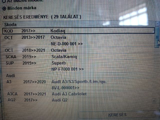 bontott SKODA OCTAVIA III Szívósor