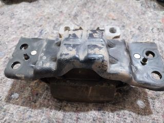 bontott SKODA OCTAVIA III Váltó Tartó Bak (Pozíciófüggetlen)