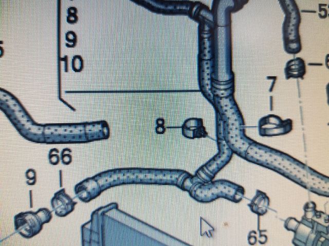 bontott SKODA OCTAVIA III Vízcső