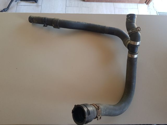 bontott SKODA OCTAVIA III Vízcső