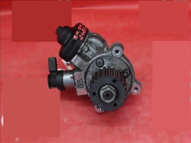 bontott SKODA OCTAVIA III Adagoló