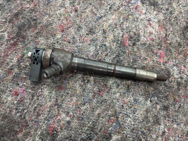 bontott SKODA OCTAVIA III Porlasztó (1 db)