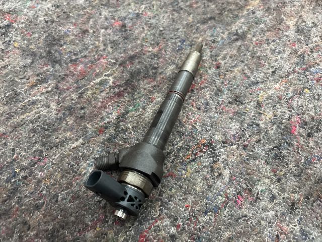 bontott SKODA OCTAVIA III Porlasztó (1 db)