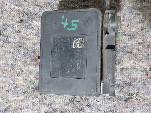 bontott SKODA OCTAVIA III ABS Kocka