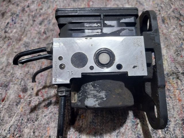 bontott SKODA OCTAVIA III ABS Kocka