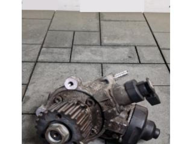 bontott SKODA OCTAVIA III Adagoló