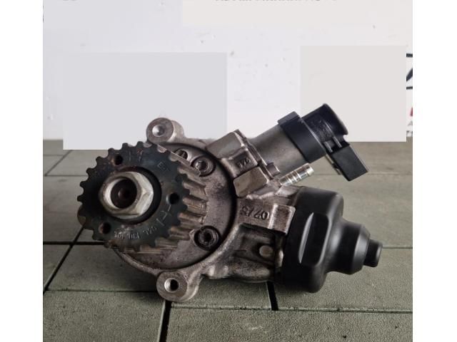 bontott SKODA OCTAVIA III Adagoló