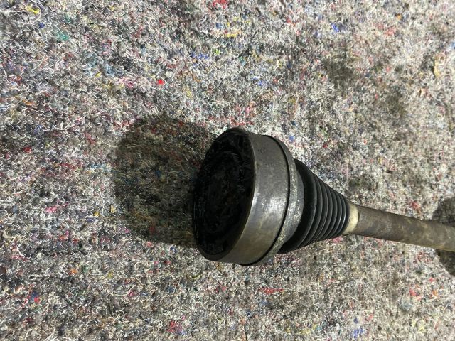 bontott SKODA OCTAVIA III Bal Féltengely