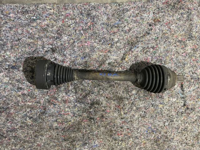 bontott SKODA OCTAVIA III Bal Féltengely