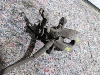 bontott SKODA OCTAVIA III Bal hátsó Féknyereg Munkahengerrel