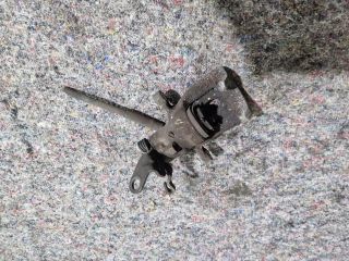 bontott SKODA OCTAVIA III Bal hátsó Féknyereg Munkahengerrel