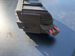 bontott SKODA OCTAVIA III Biztosítéktábla Motortér