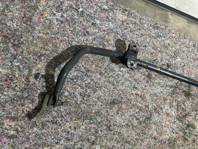 bontott SKODA OCTAVIA III Első Vízszintes Stabilizátor Rúd