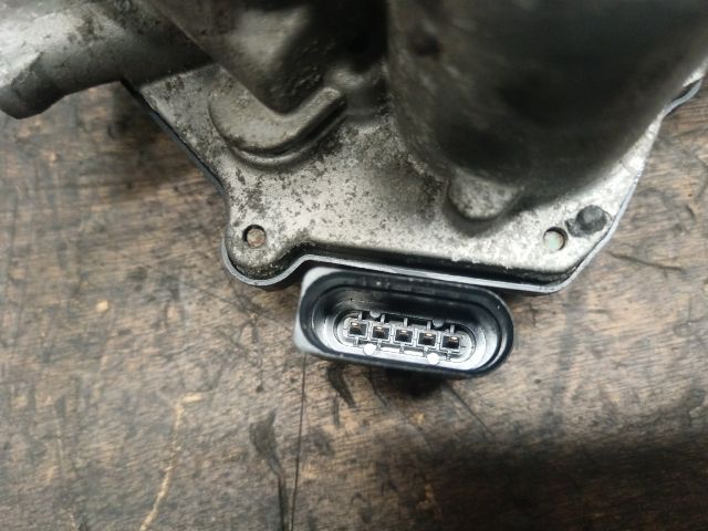 bontott SKODA OCTAVIA III Fojtószelep (Elektromos)