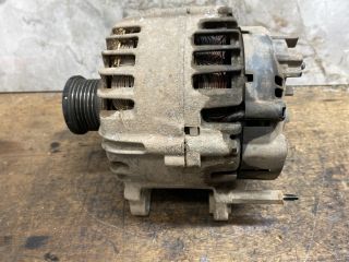 bontott SKODA OCTAVIA III Generátor