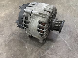 bontott SKODA OCTAVIA III Generátor